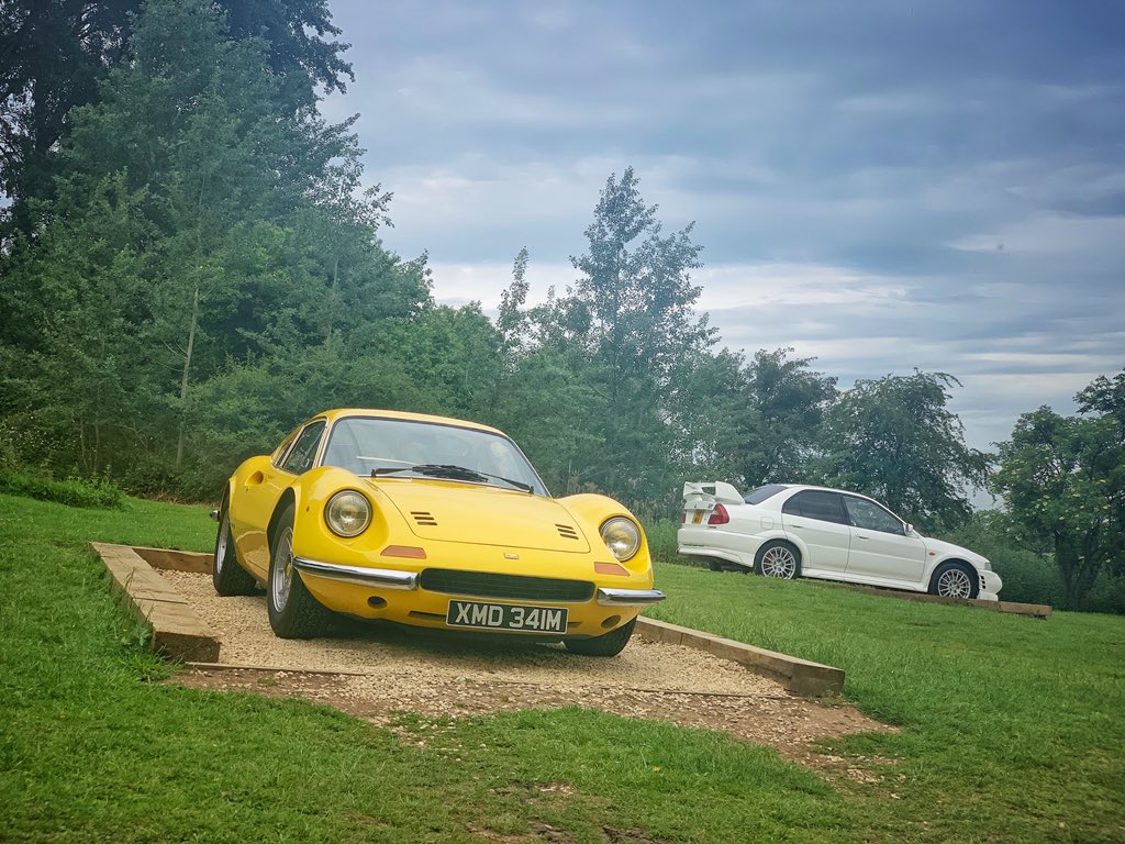 CaffandMac's tweet photo. Well that’s a wonderful start to a Sunday morning. 

#caffeineandmachine. #cultofmachine. #dino. https://t.co/JxtnreMNXo