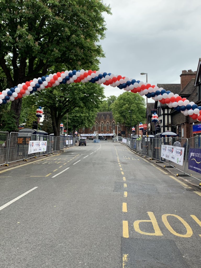 PhilBrown4x400's tweet image. Just under 90minutes before the 2019 #GreatMidlandsFunRun. It’s chilly with light rain but these the conditions in which champions thrive! I wish you all new personal bests!! @_ukactive @OlympiansGb @FitnessDayUK @HandsworthSchs @FairfaxSchool @arthurterrype @kashtheflash