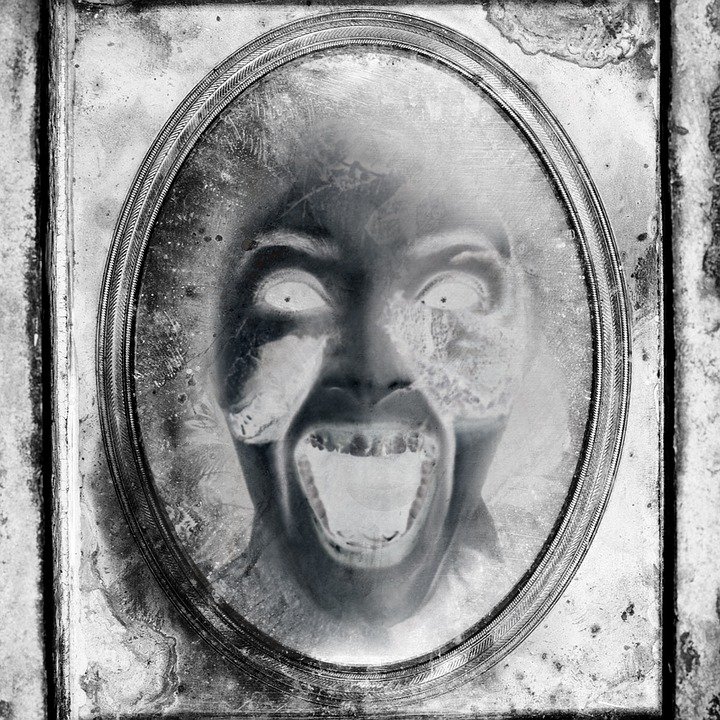 Tatiana19796's tweet photo. #FolkloreFaces 'Faces in the Mirror: The Urban Legend of Bloody Mary' by
@JStubbersfield https://t.co/FASOmOClWL https://t.co/G1aWU9r7La