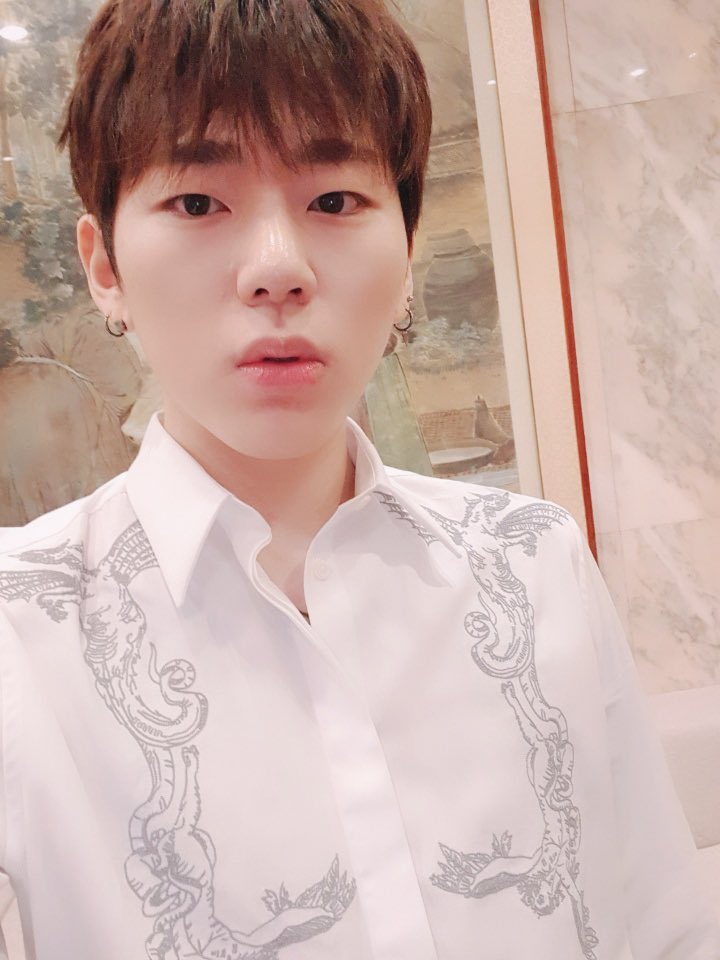 KOZ_Entofficial's tweet photo. [ZICO]
😯
⠀⠀⠀
#ZICO #🤳
#KOZ https://t.co/1SzkSXzI7m