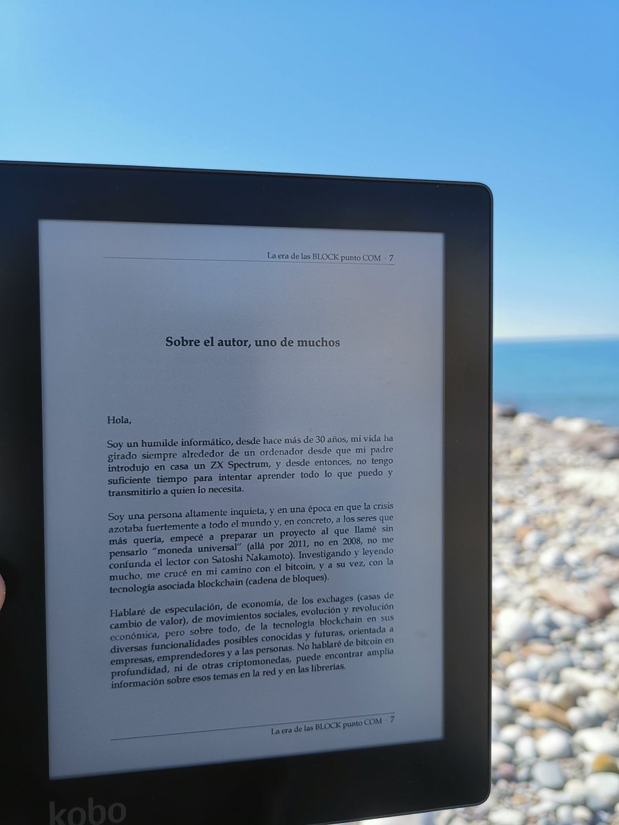 Saltapistas's tweet photo. Libro de un gran personaje que ama la tecnología blockchain. @josefelipdaras #bitcoin #blockchain #criptomonedas #playa  #cadenadebloques #economiasocial  #blockandbeers @BlockandBeers https://t.co/HAPC4DEywf