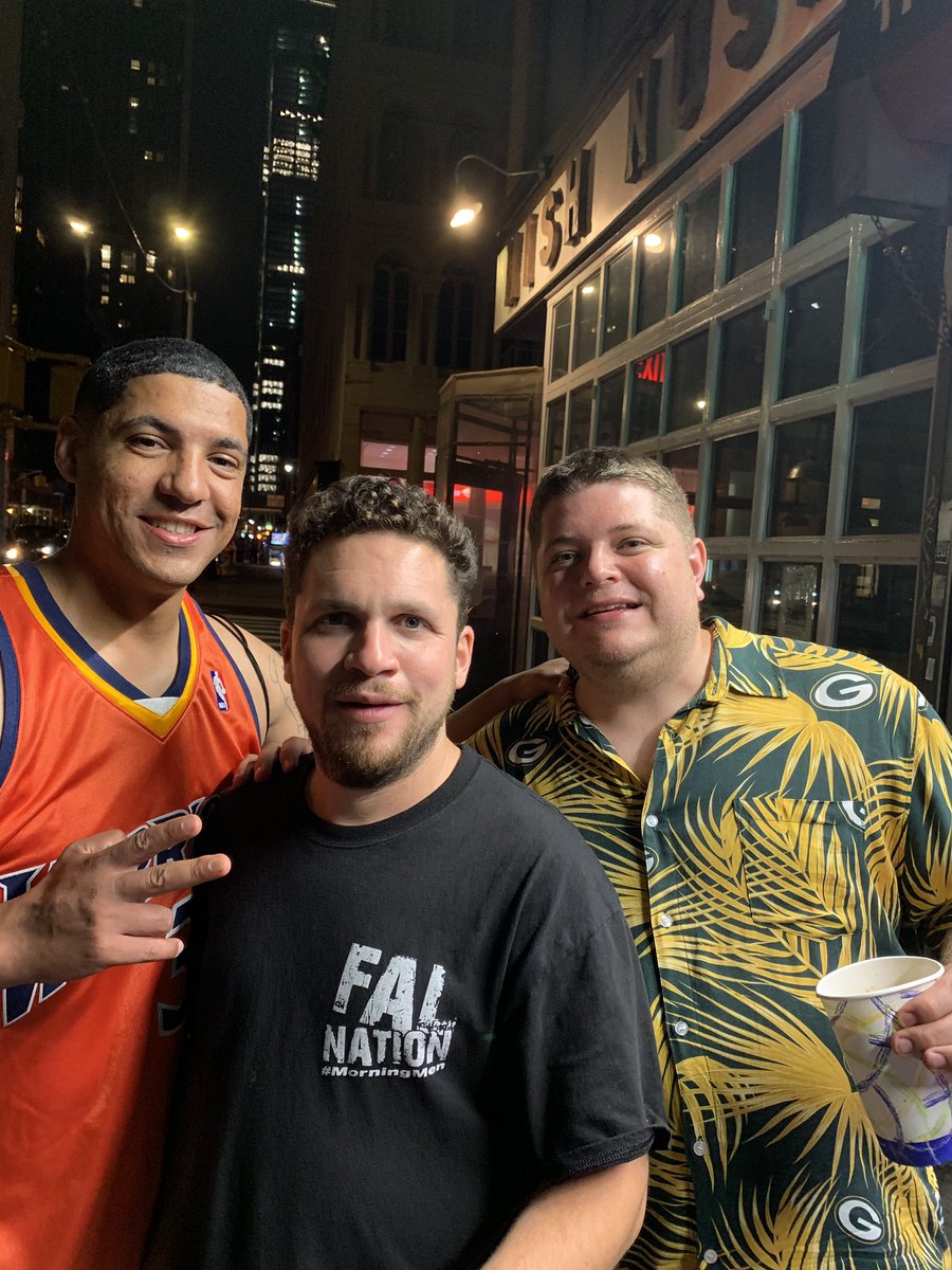 packersfan86's tweet photo. @Babchik @EvCoRadio @Fal_Neil #LastThreeFals #NYC #FALconIV https://t.co/s2aDvYs3eR