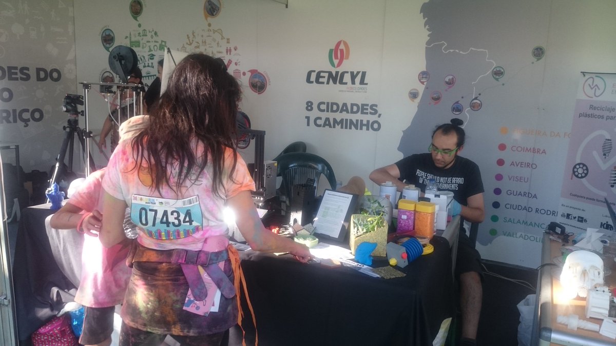 Kirolab3d's tweet photo. Talleres artesanos de #reciclaje de residuos de #impresion3d. #cearcal #coimbra #economiacircular Valladolid, ciudad de la #redcencyl @INNOLID https://t.co/Cm6tYx2b1y