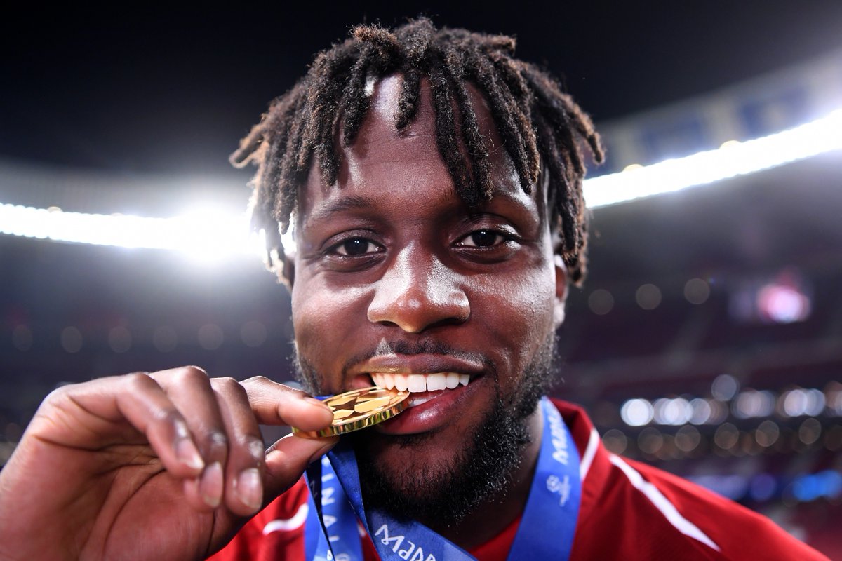 LFC's tweet photo. D I V O C K  🏅 https://t.co/dx3yE4b4x1