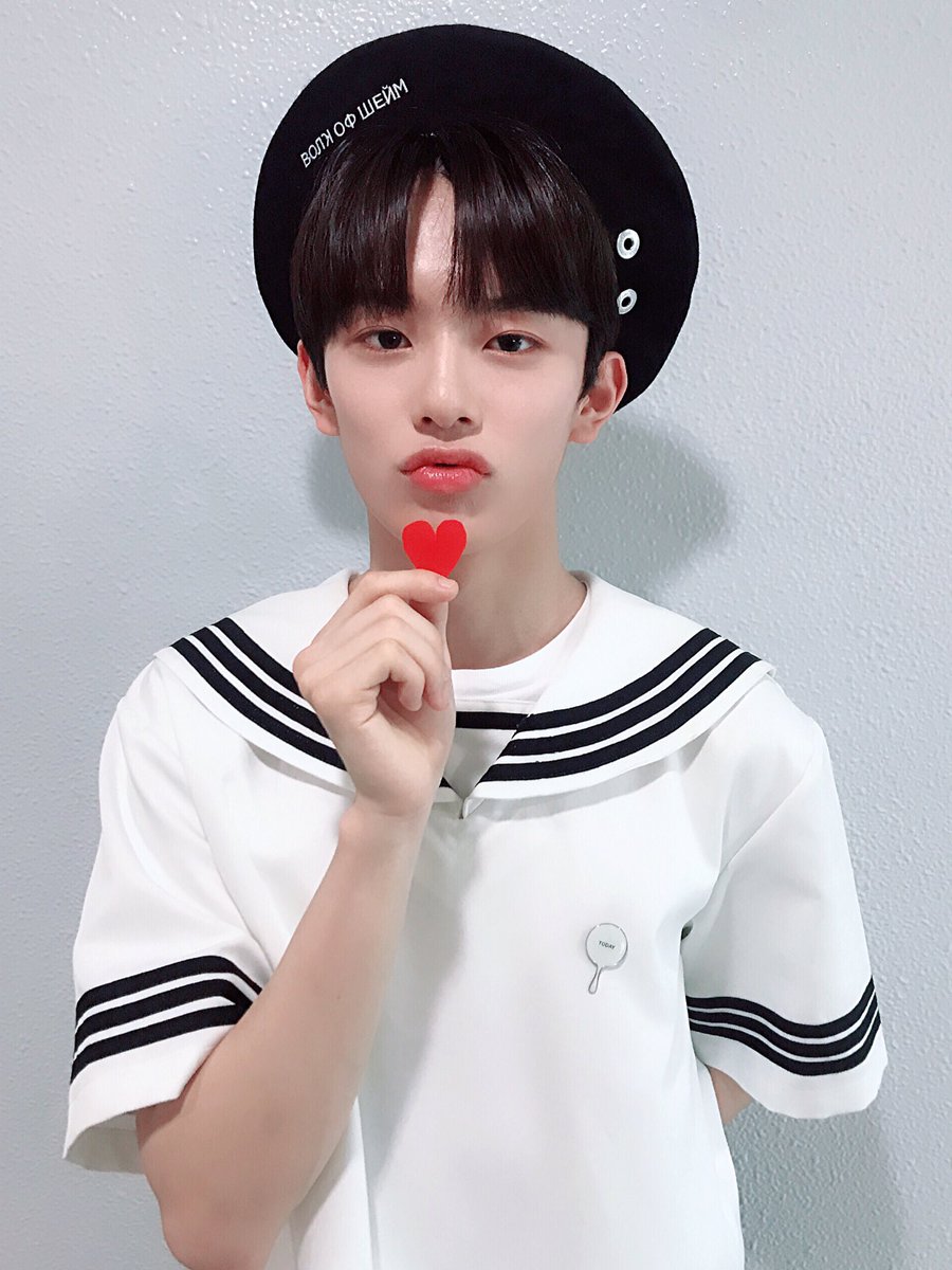 190602 #VERIVERY 最後にスペシャルプレゼント🎁 本日 #人気歌謡 で初