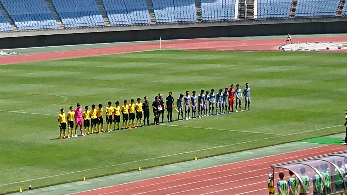 sotoumi0302's tweet photo. 令和元年 宮城県高校総体サッカー県大会
準決勝
会場 ひとめぼれスタジアム
仙台育英学園  ０－１ 聖和学園
(0-0,0-1) https://t.co/qgc2M5Ago4