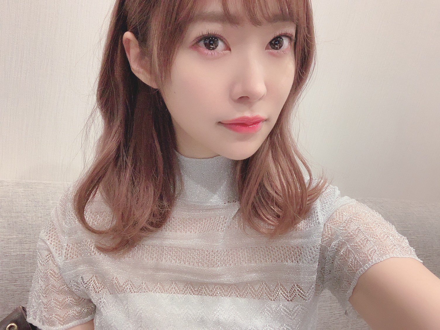 指原 莉乃 on Twitter &quot;diorの新作。 いただいたので早速使ったらすっっごく可愛かった！ 最近シャドウはプチプラが多かったん