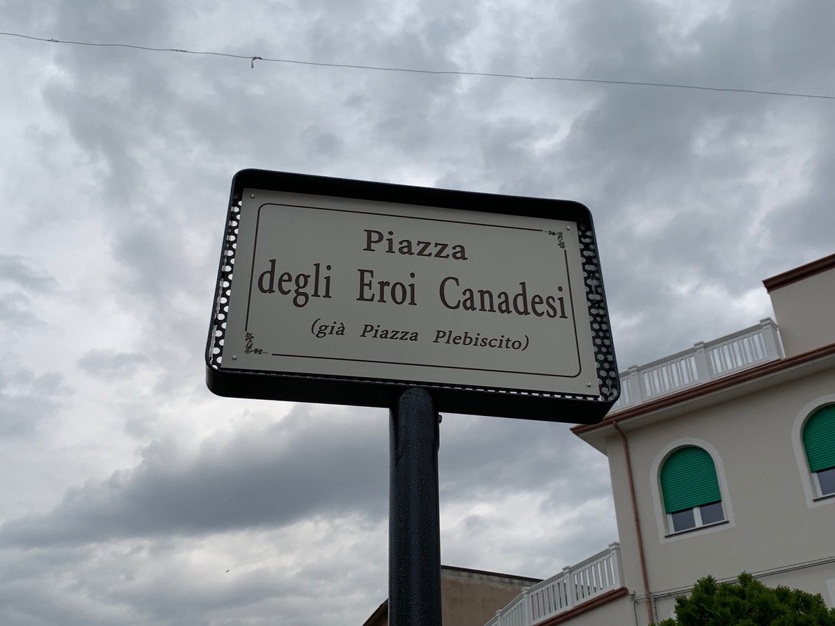 bugaila's tweet photo. Last night in a beautiful ceremony the Mayor and the citizens of #Ortona renamed their piazza in honour of the 'Canadian Heroes' who liberated their town in December 1943. Vety proud @WeShallRemember #LoyalEddies
#SeaforthHighlanders
#CanadaRemembers #Strathconas #3RiverRegiment https://t.co/rDqjtDQBpe
