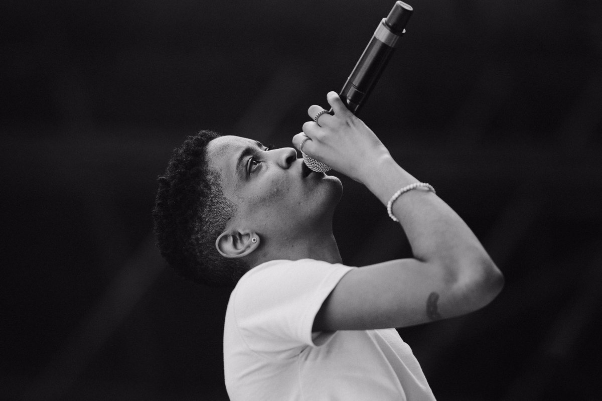 streetdreamsnyc's tweet image. The Internet.
by: Jessica Foley ( @fauxly )

.@intanetz 

#SDMsounds | #SDMfeatures