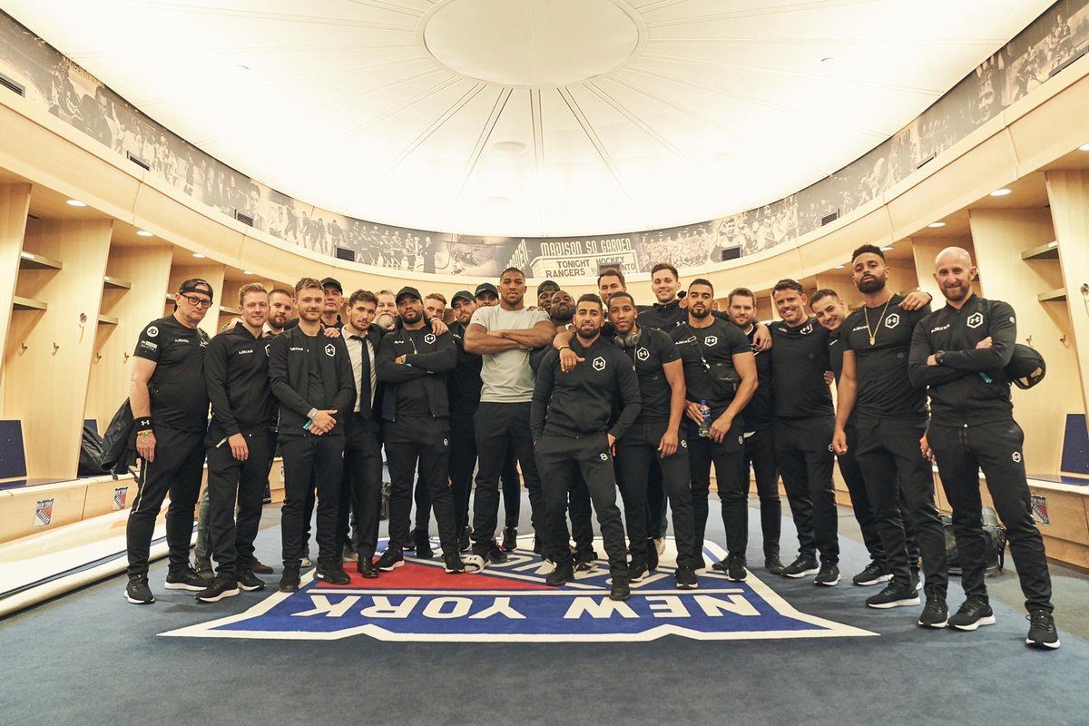 The vision remains the same! Thank you to everyone who travelled, MSG was lively! #TeamAJ