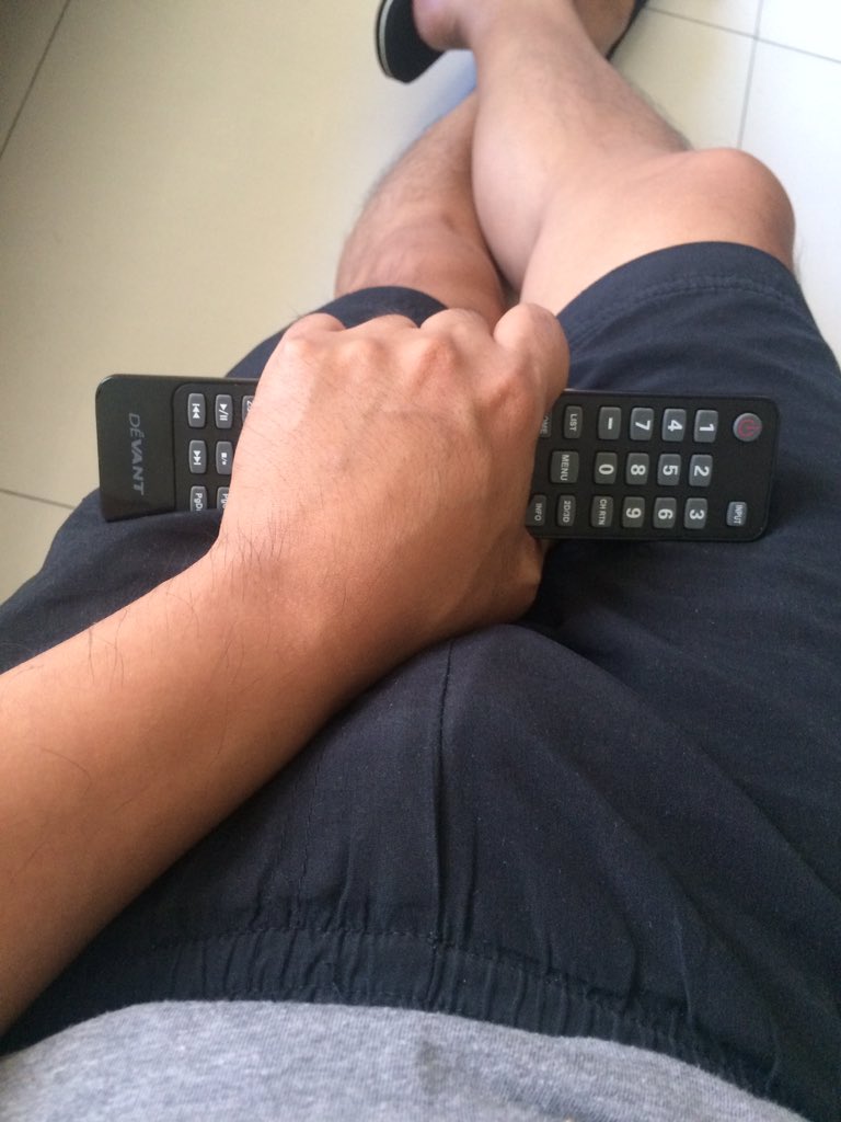 SALNHEUSSAFF's tweet photo. @bluebratboi #RemoteControlWars https://t.co/TYXZEHEweN