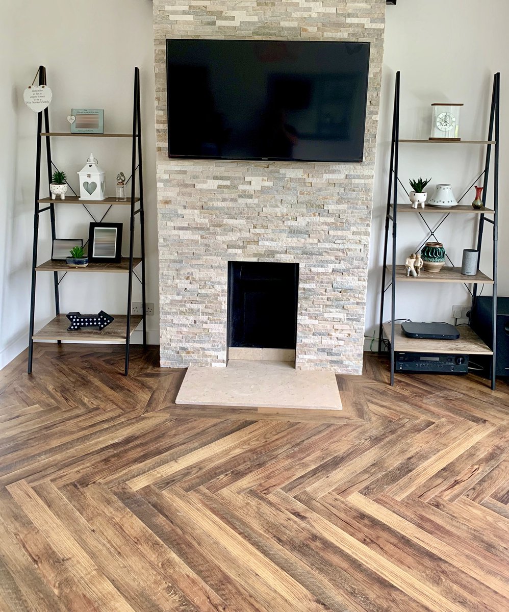 l_tiling's tweet photo. Karndean RP95 Blended Oak installed on top of Stopgap 300 @karndeanUK @FBallUK https://t.co/Dqr65JOn0g