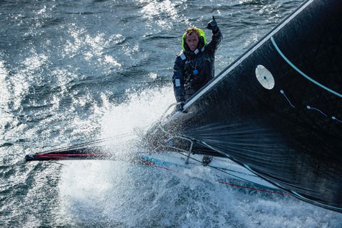 fBariseau's tweet photo. Départ aujourd’hui de la @LaSolitaire_50e pour @ThomasRuyant accompagné par @hautsdefrance dont il portera les couleurs @hautetforthdf https://t.co/MW5ESWsaxR