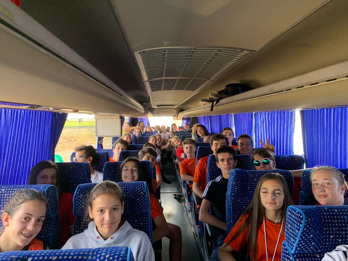 BasketSanAgus's tweet photo. Ya estamos camino al torneo de Santa Marta. Nos espera un día estupendo de baloncesto entre amig@s. @cbsantamarta 🏀🏀🏀💪 #muchoSanAgus #vamosSanAgus https://t.co/nkN3PkoYIZ