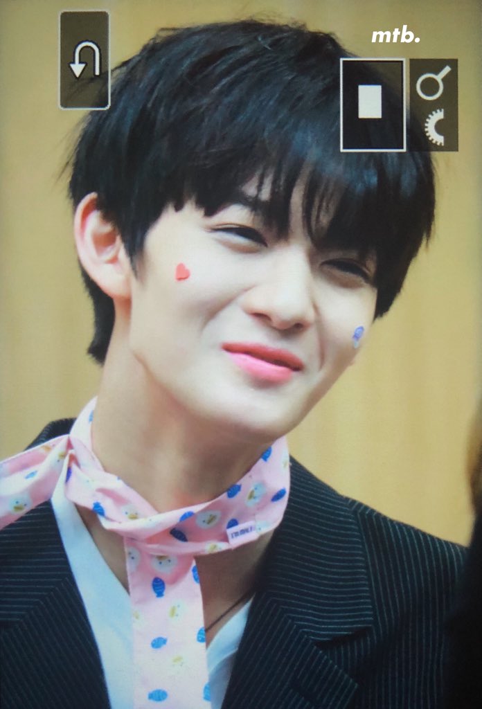 MorethanBae's tweet photo. 190602
#배진영 #BAEJINYOUNG #裵珍映 https://t.co/UxVVqYDPRu