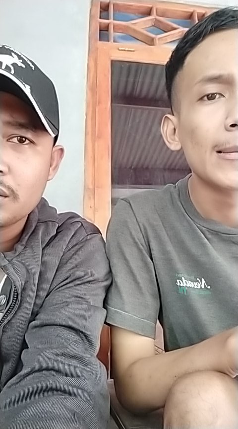 Apa yang sedang terjadi?