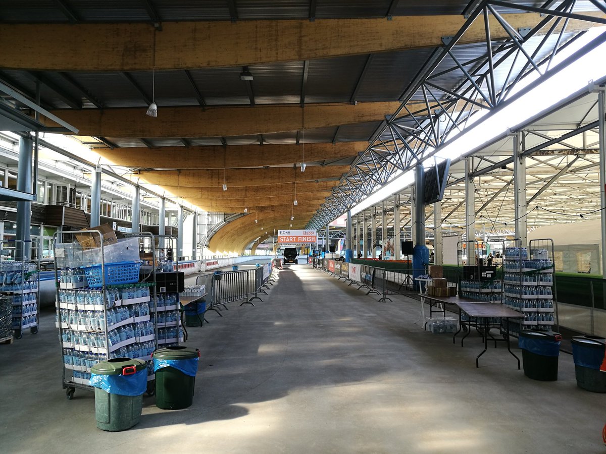 Vandaag zijn we aanwezig bij de <a href="/Letterenloop/">Letterenloop</a>

Vergeet u niet in te smeren, en denk vooral goed te drinken.

#hardlopen #rennen #drinken #zon #letterenloop #haarlem #haarlem105