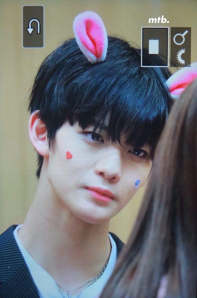 MorethanBae's tweet photo. 190602
#배진영 #BAEJINYOUNG #裵珍映 https://t.co/oGve6BTeNn