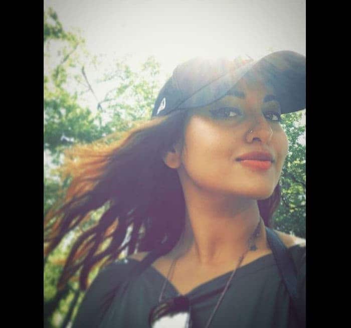 Happy Birthday, Sonakshi Sinha. Bollywood\s Dabangg Lady @ 32 - NDTV Movies  