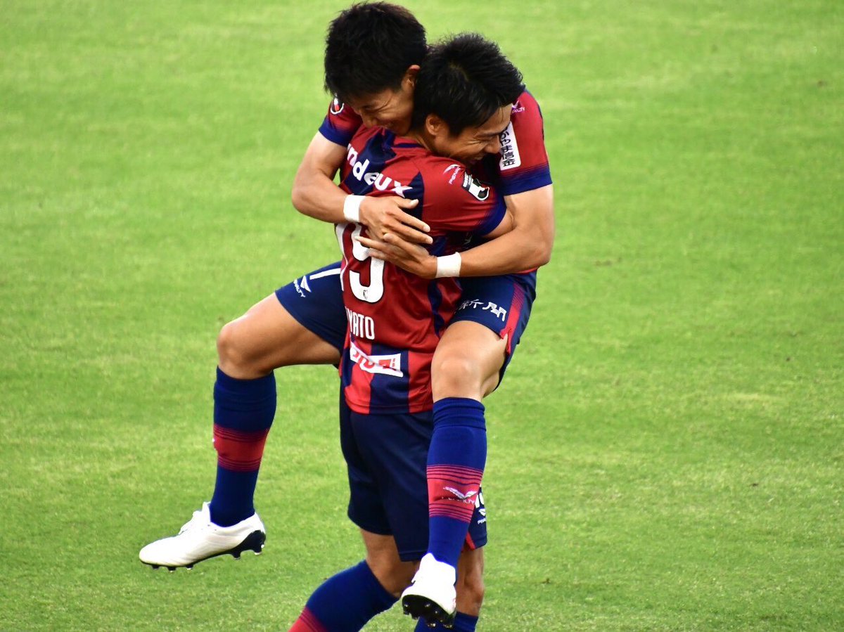 _seiya_nakano_'s tweet photo. 勝利！！！
1万人を超える皆さんの声援が本当に力になりました🙇
そして、ファジアーノ岡山での初ゴール！
隼斗くんナイスパスありがとうございます😄
次節も勝利を💪💪
#ファジアーノ岡山
#vs愛媛 https://t.co/IhGD87LlQv