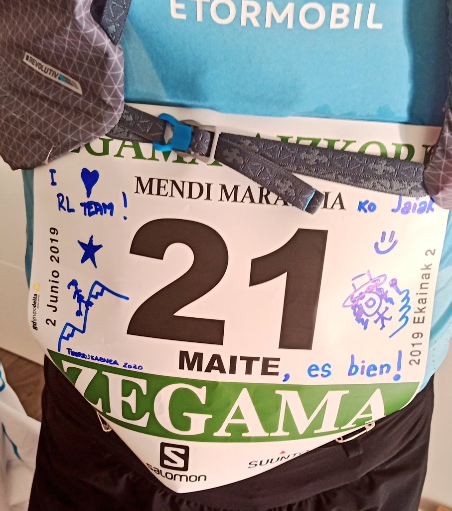 RaidlightES's tweet photo. Ya en carrera, @maitemaiora en el top 10 y sabiendo qué ritmo debe llevar. Detalle del dorsal personalizado con dibujos hechos por colegas #boost 🚀 #TeamRaidLight @ZegamaAizkorri https://t.co/kVG7QxF7xi