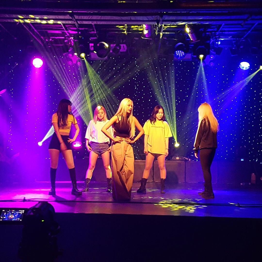 ggs_turkey's tweet photo. MiSO resmi (miso_official_) instagram güncellemesi (1/3)
" #prova #MiSO MIFTCON ve Fanmeeting
#miso #MIFTCON #fanmeeting #konser #onnon #KKPP #pinklady #şarkıcımiso "
#미소 #MiSO #미모리 #mimory https://t.co/VlzLscjN8K