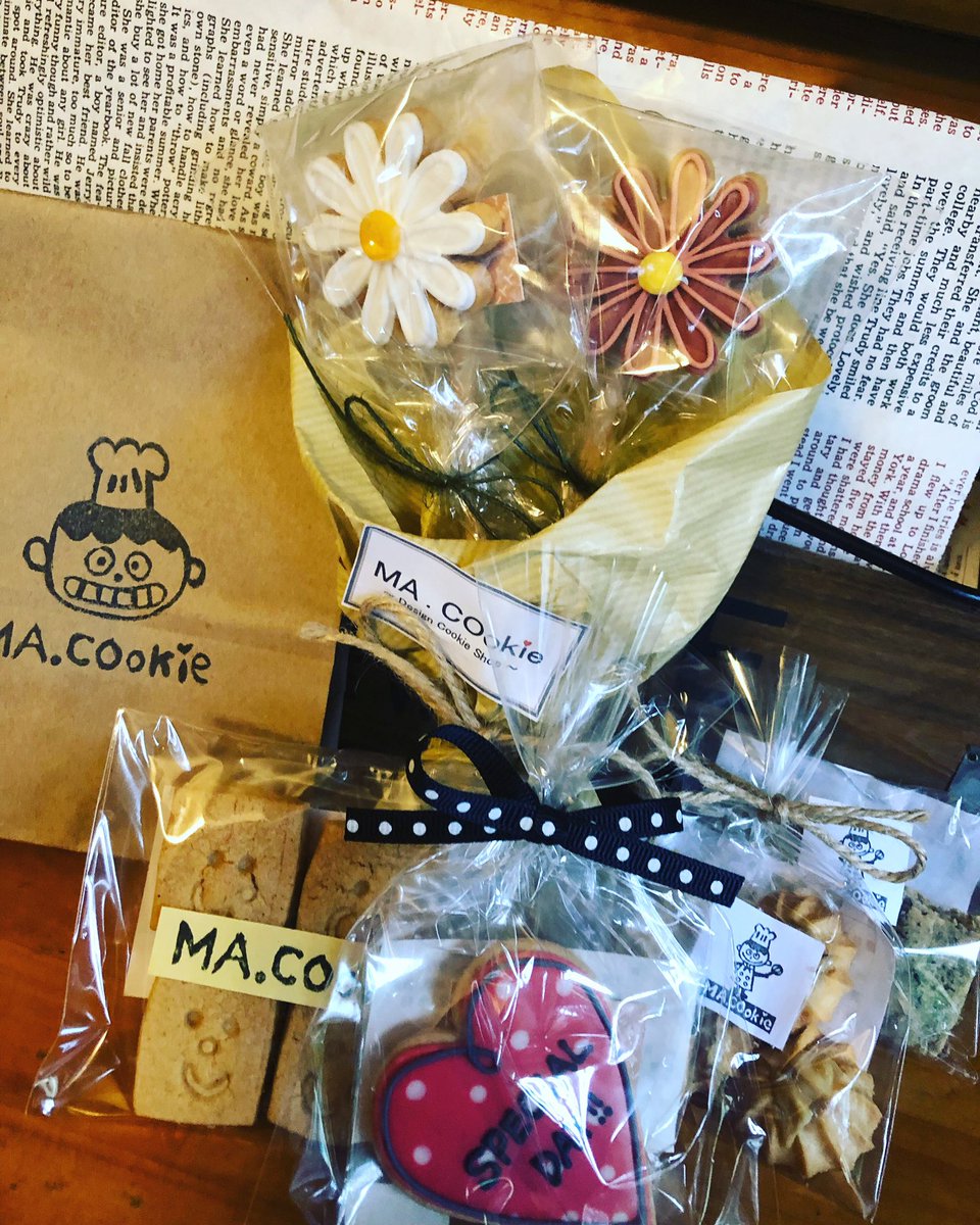 214hm's tweet photo. 小鹿野町の路地ST
かわいいし美味しい💕
MA.COokie
メダカすくいも楽しかった😊
写真ないけど😅
#小鹿野
#macookie
#メダカ https://t.co/MyVhaUPsM0