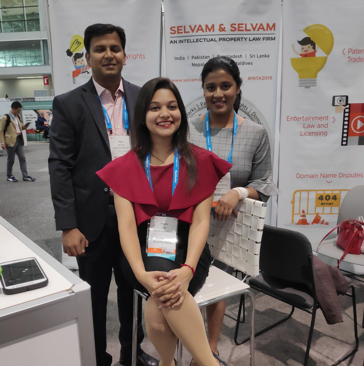 lawyerprachi's tweet photo. What an opening that was! Missing the craziness.
#booth543 #teamselvams #INTA2019 #inta #sundayswagger #lifeofaniplawyer @selvamsip @selvamraja @Amelia0811 https://t.co/709FGwgne4