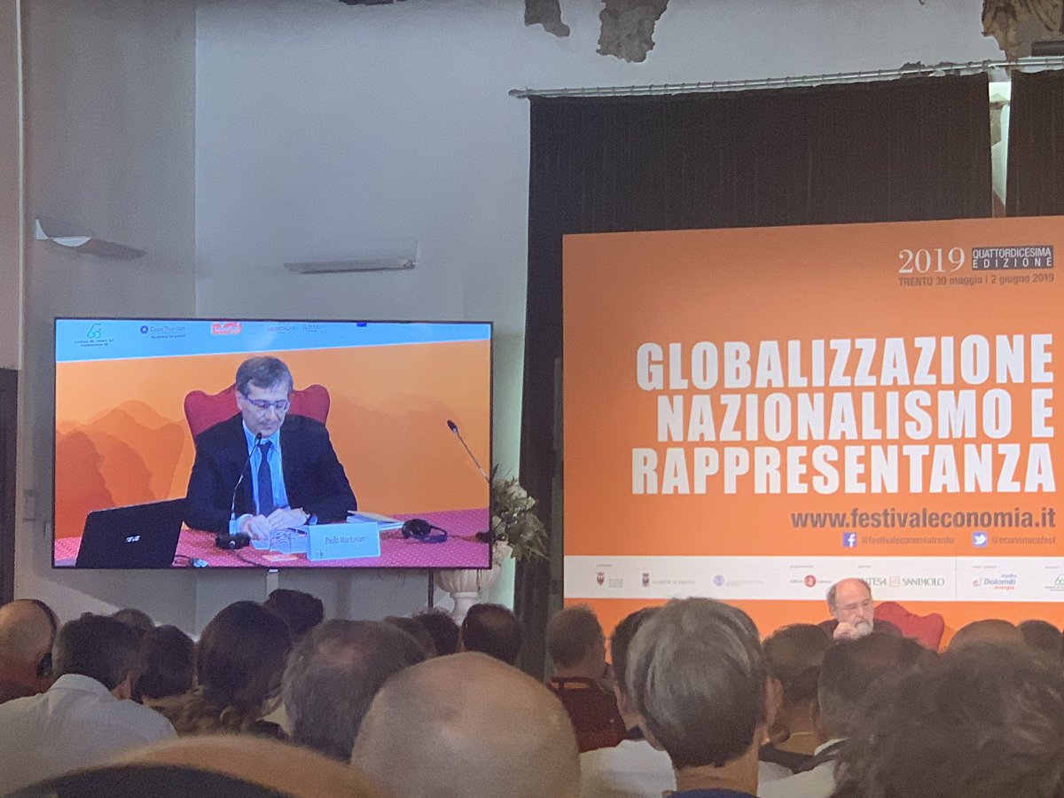 texg's tweet photo. @Professologue al @economicsfest a parlare di psicologia ed economia moderato da @paolomantovan direttore di @Trentin0 https://t.co/DoIyQ8SDTp