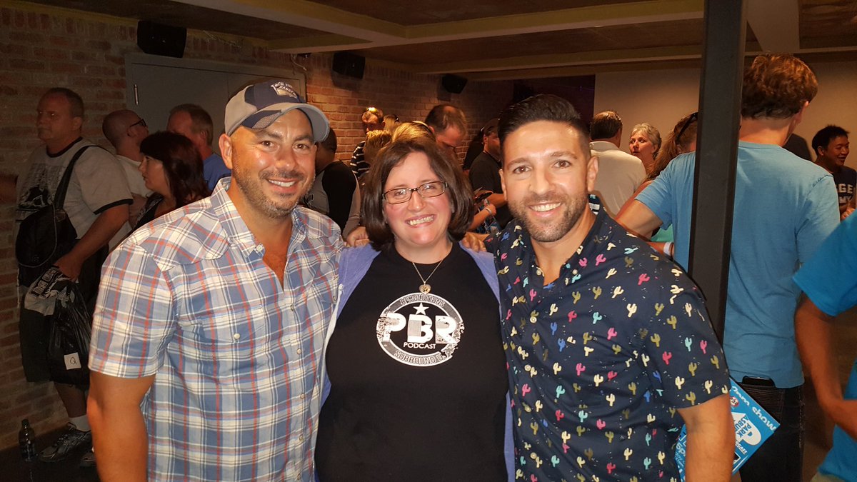 JuJuBeeGrrl's tweet image. From the @APPodfest. That was an awesome day. #PBRPosse 🍕🍻👊🏻