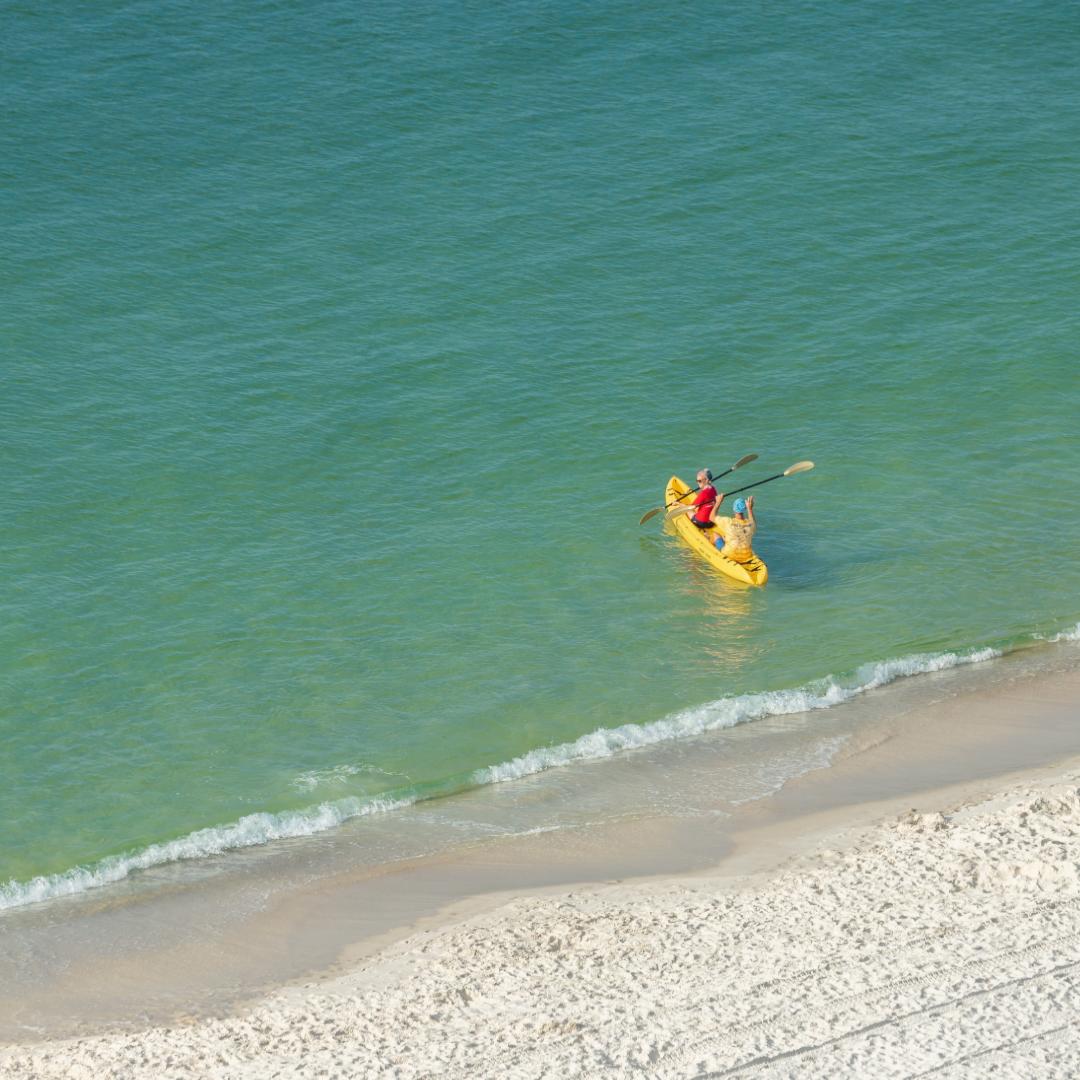 bookdirect's tweet image. RT @BrettRobinson1: Time to make your #escape to sugar white sands and warm clear waters! #BRVacations #bookdirect #summervacation #beach