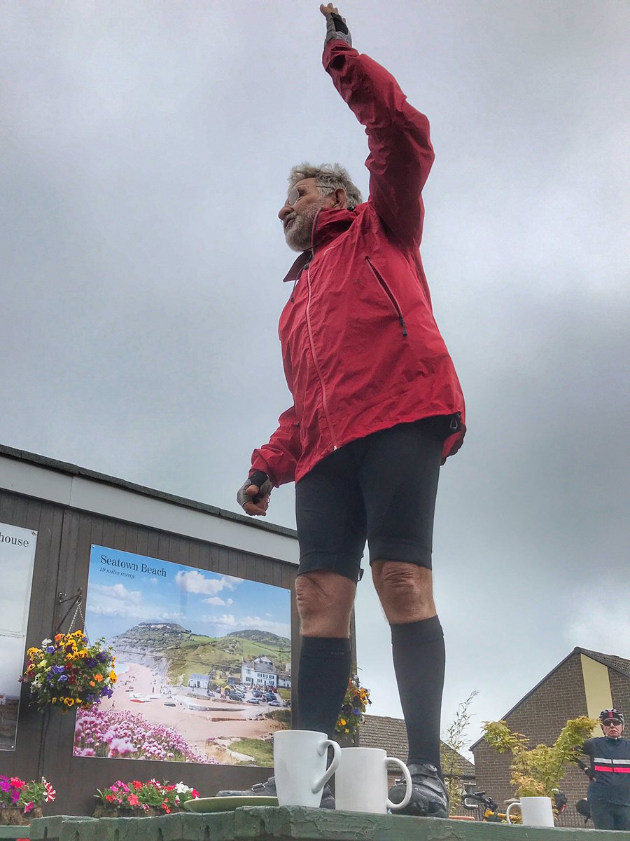 cycle365project's tweet image. The Great Dorset Bike Ride. Unadulterated sportive. No entry fee. No registration. No feed stations. Just a gpx route and a mention on t'socisal media. Over 100 participants. #sportive #uncut #thomashardy  #norules #cyclelife #cycling