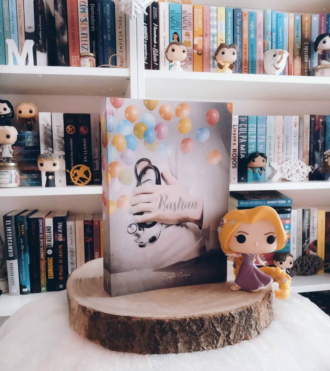 viajeporunlibro's tweet photo. Reseña en el blog: 'Bastian' de Sofía Ortega, primera entrega de la serie 'Los tres mosqueteros'📚❤️ 5/5⭐
@SofiaOrtegaM
https://t.co/SkcAEAXvT9
#sofiaortega #bastian #lostresmosqueteros #book #libro #romantica #amazon #elviajeporunlibro #bookstagram #blog #blogger #reseña https://t.co/ORIKyHfwaY