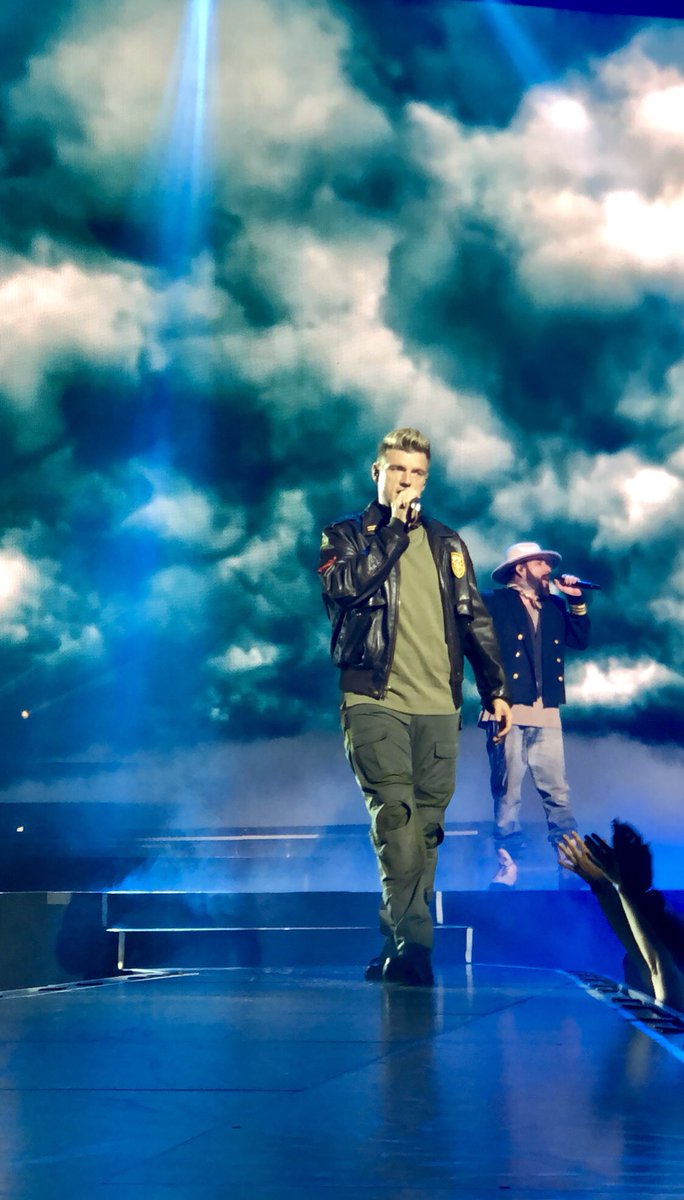 FossLena's tweet photo. Thank you for an amazing night!! Norway loves you, @backstreetboys @nickcarter ❤️ #bsbdnaworldtour #BSBNOR #BSBDNA https://t.co/tHv8RIv0Tg