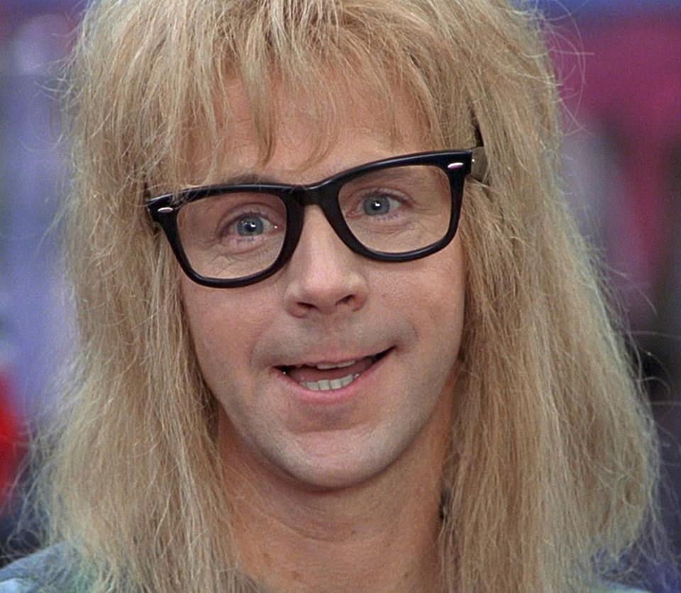 Happy Birthday to Dana Carvey who turns 64 today!  in Wayne\s World (1992) 