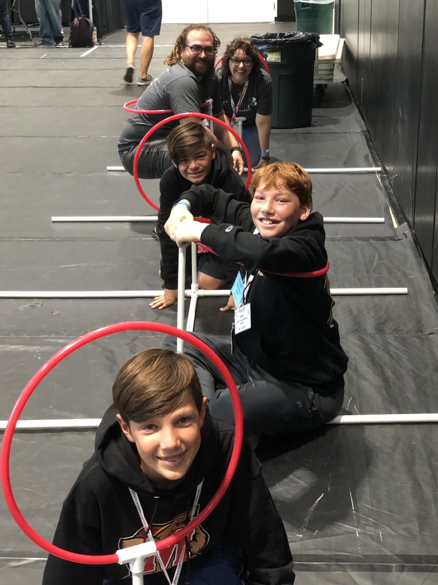 mamarozee's tweet photo. Seaperch Nationals.  Having fun w/⁦@Teachersarefine⁩  #msasdonaroll #seaperch https://t.co/NJGMERVvNF