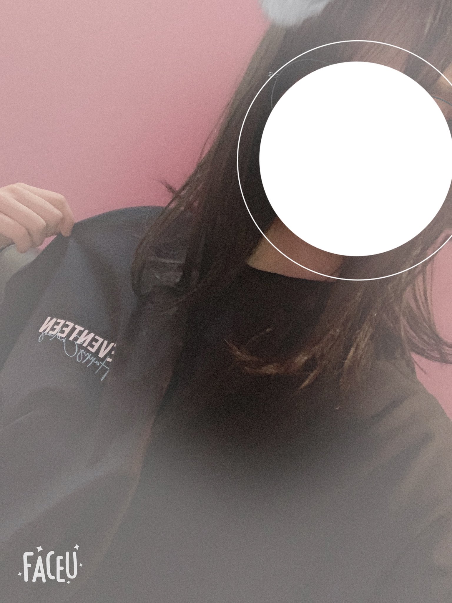 りり 中学の友達から遅めの誕生日プレゼント セブチわからへんのに セブチ好きな子連れて行って買ってくれたらしい それに サプライズで カラオケで皆にバースデーソング歌ってもらいながらやったし 号泣でやばかった 最高の誕生日をありがとうって
