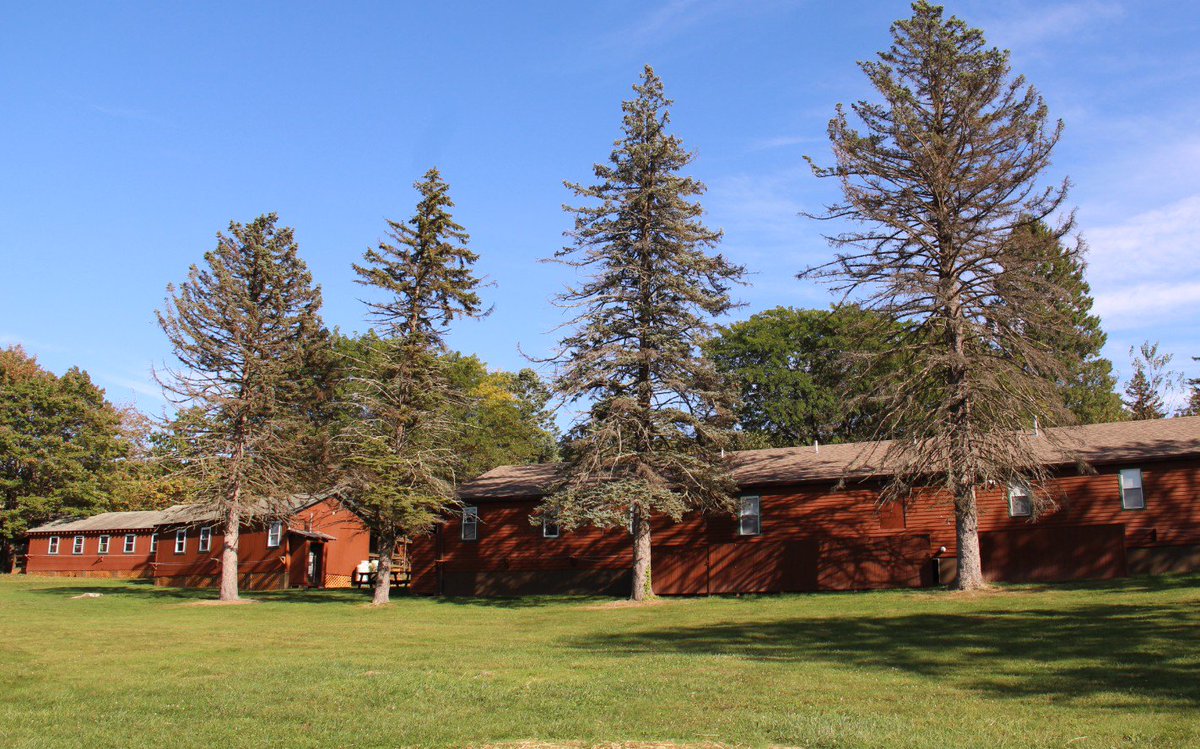 CampRunabout's tweet photo. Nestled in the Poconos, Camp Lindenmere is a Pennsylvania summer camp with acres upon acres of beautiful trees and nature. #CampRunabout #SummerCamp https://t.co/ze1P22hSWN