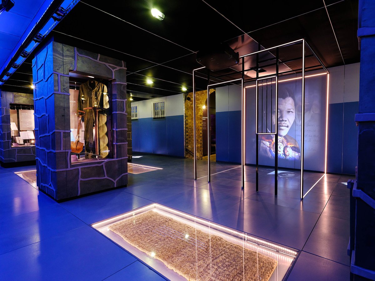 Mandela_Exhibit's tweet photo. Thank you to all our wonderful visitors, staff &amp; creatives who have been part of our incredible journey. It is time to take #NelsonMandela's legacy forward and remember, "You can start changing our world for the better daily, no matter how small the action." #BeTheLegacy 🇿🇦✊🏾 https://t.co/i3kRXAnV2m