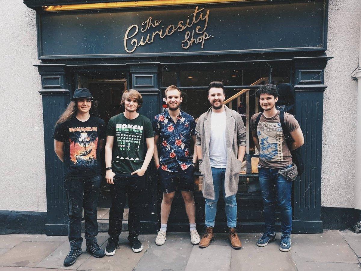 thepointlincoln's tweet photo. What a brilliant night down at the Curiosity Shop in Lincoln, so much talent on one stage! 🎉#theartsarevital #supportlocalartists https://t.co/ehgn9A3Nps