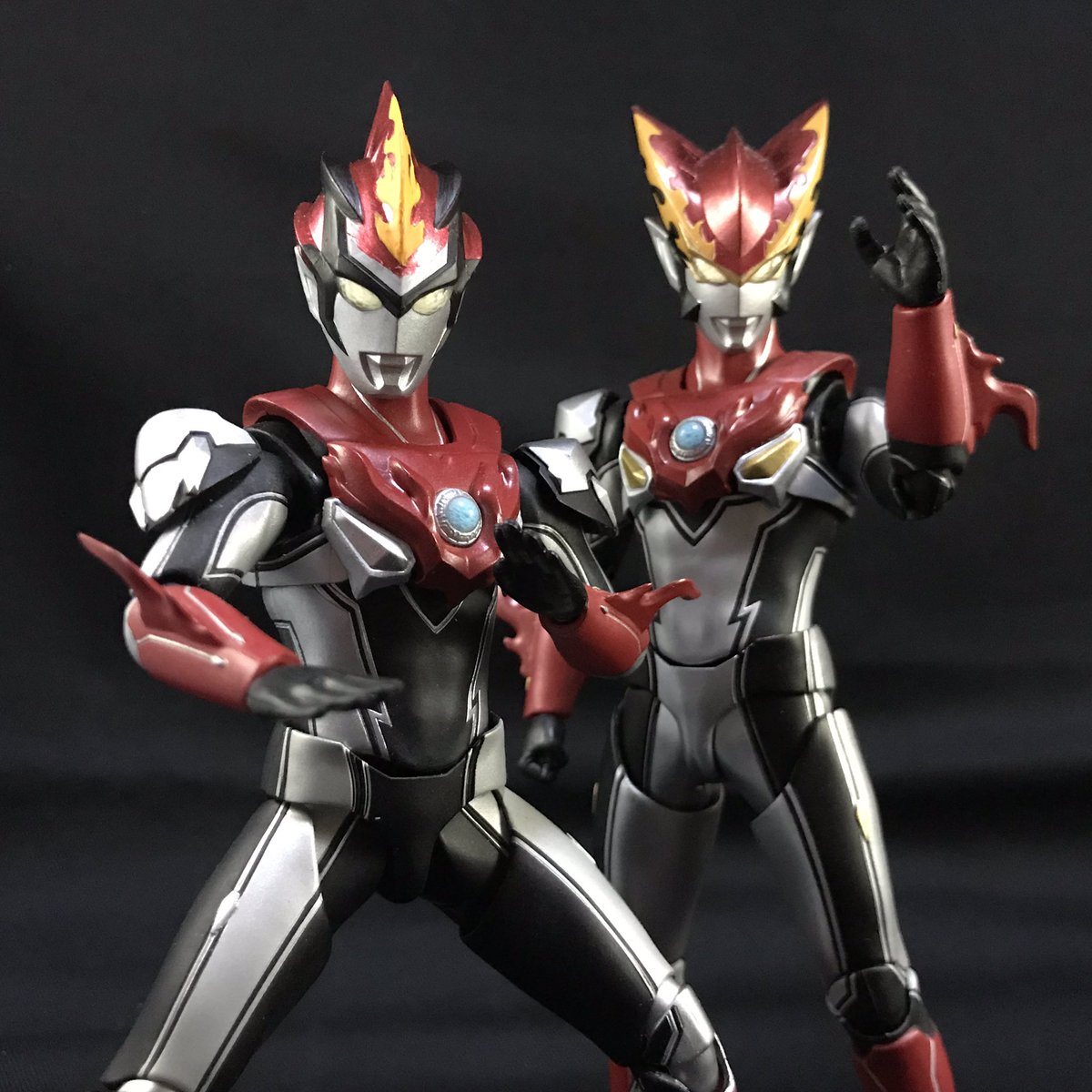 S.H.Figuarts 「ウルトラマンロッソ & ブル」 ロッソ・アクアとブル
