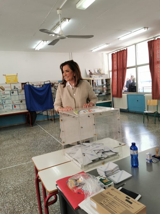 View image on Twitter