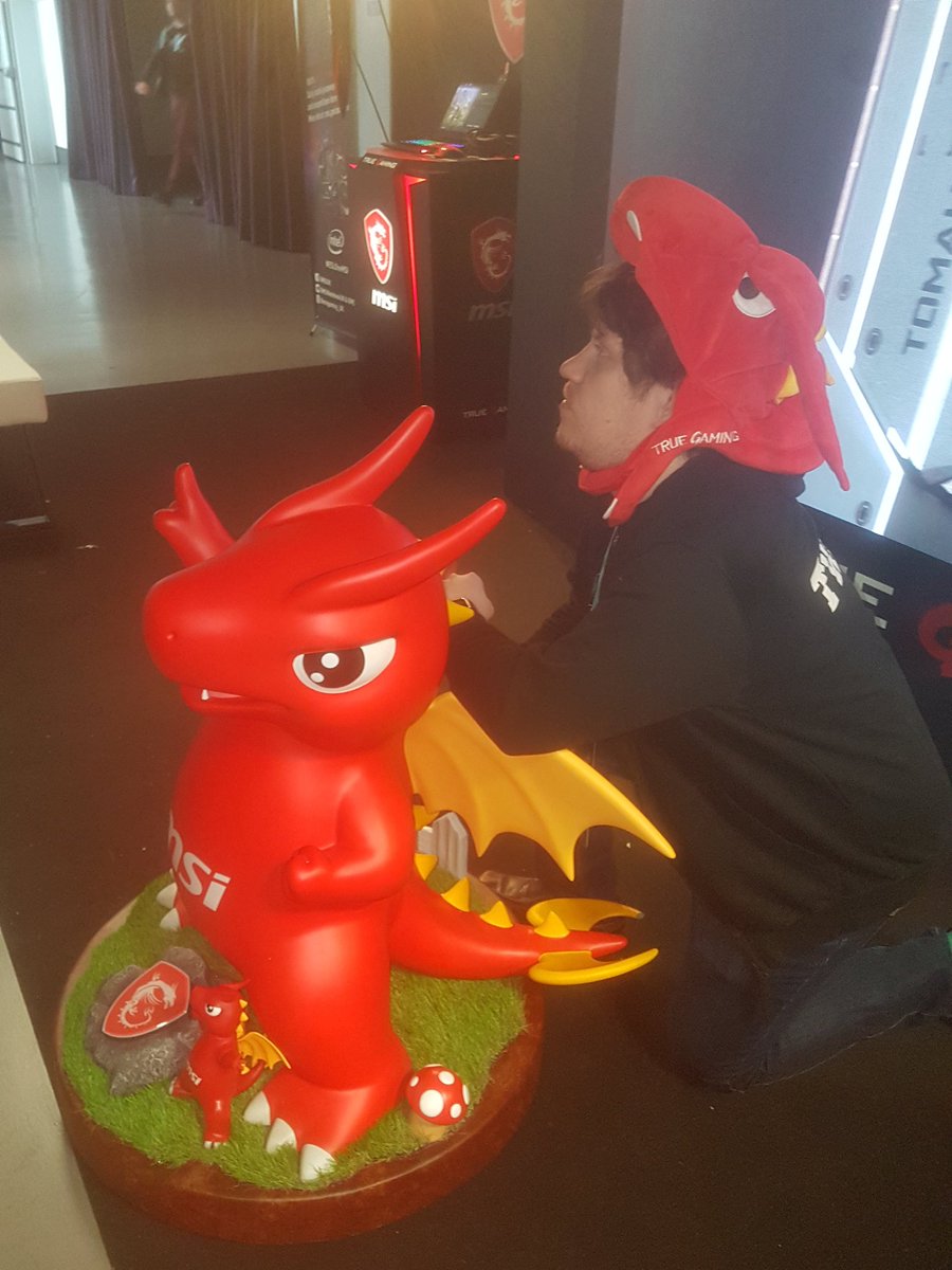 twelfthdoc's tweet photo. Where are we headed, dragon friend? @MSI__UK #ESLOneMSI https://t.co/3Rw8MMdg8v