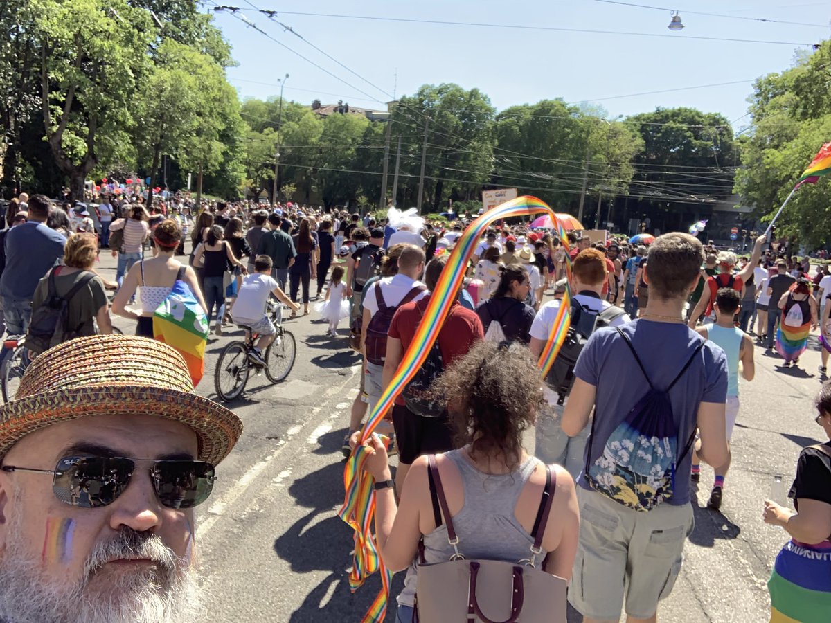 iPier1967's tweet image. Tantissimi #pride #ModenaPride @SteMa76 @byb80 @lussifer_ @luci69dc
