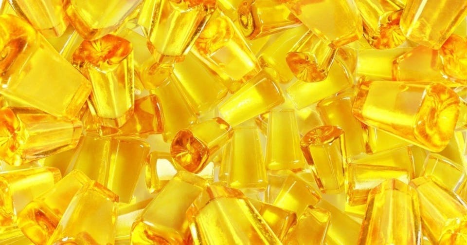 SHIKIBU_Automat's tweet photo. Japan's B-grade sweets‼️(12)
It's Japanese cheap sweets.

This time's...Ōgontō(黄金糖, golden candy)‼️
This candy looks like yellow topaz.💎
#Japan #Japanese #JapaneseFoods #LocalSweets #CheapSweets #CheapFood #CheapFoods #Sweets #Golden #Topaz #Jewel #Gem #Candy https://t.co/Ujexvp7eTx