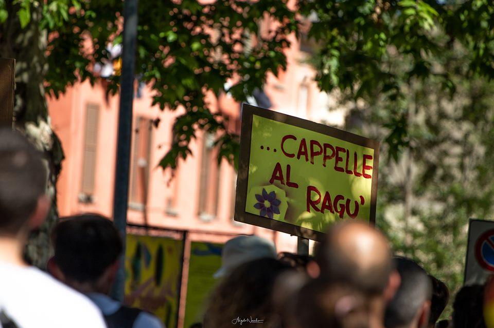 Iperbole_'s tweet image. Il genio #ModenaPride