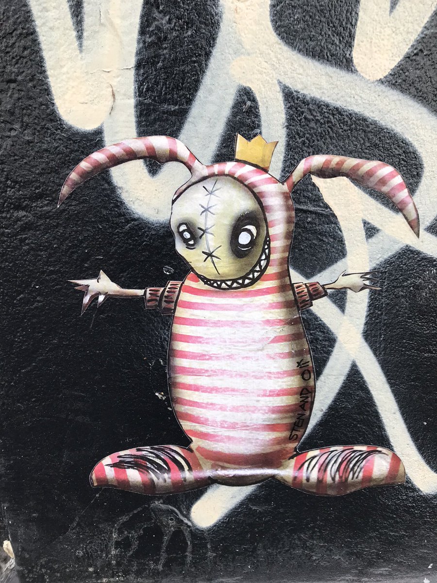 lovestreetart22's tweet photo. Four by Sten and Oli on or near Brick Lane. #StreetArt #StenandOli #BrickLane #graffitiart https://t.co/PKtakbWbIW
