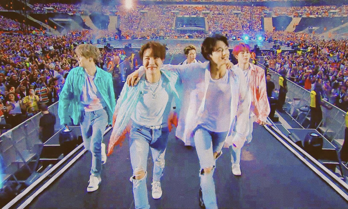 BTSorbit's tweet photo. 우리 그 자체로 빛나 @BTS_twt https://t.co/92qYL72YR5