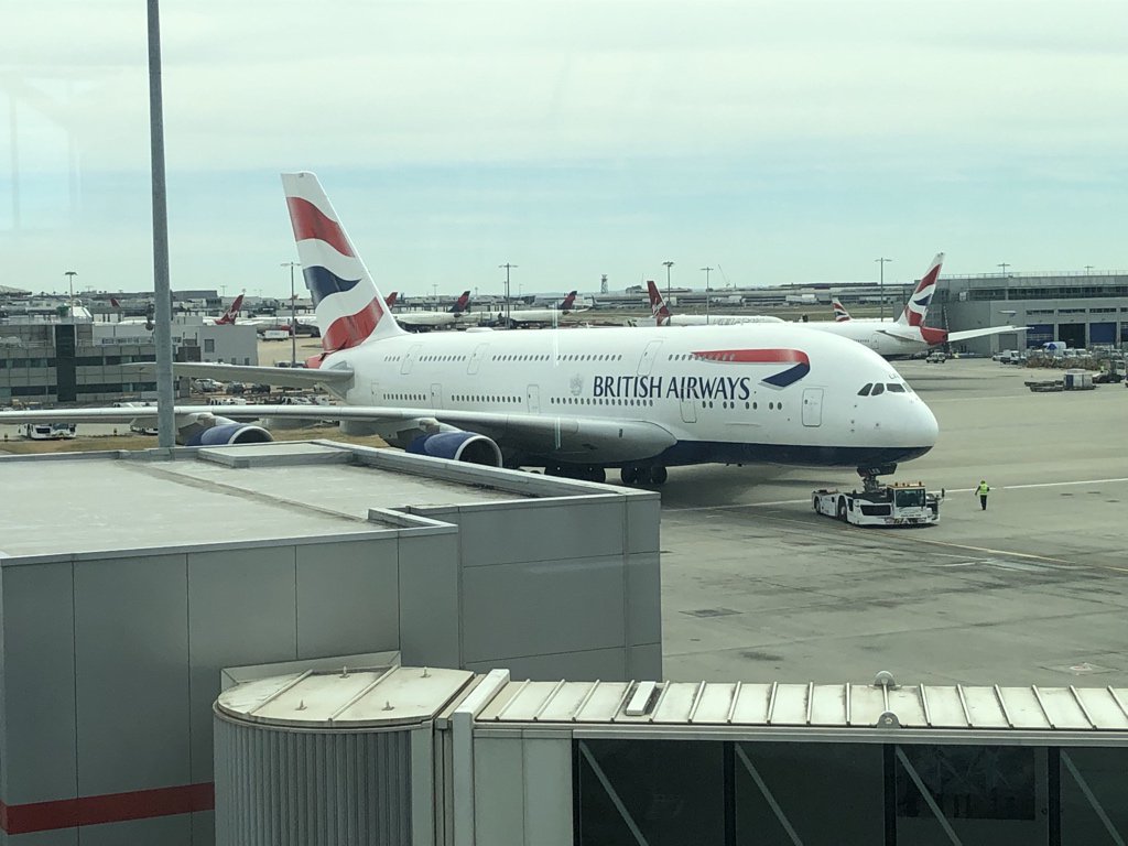 vEDW's tweet photo. On my way to @VMware HQ  to join @cloudnativeapps team for #CNATechSummit 

First time flying on #A380 - this beast is huge ! https://t.co/KsEoUFBf88