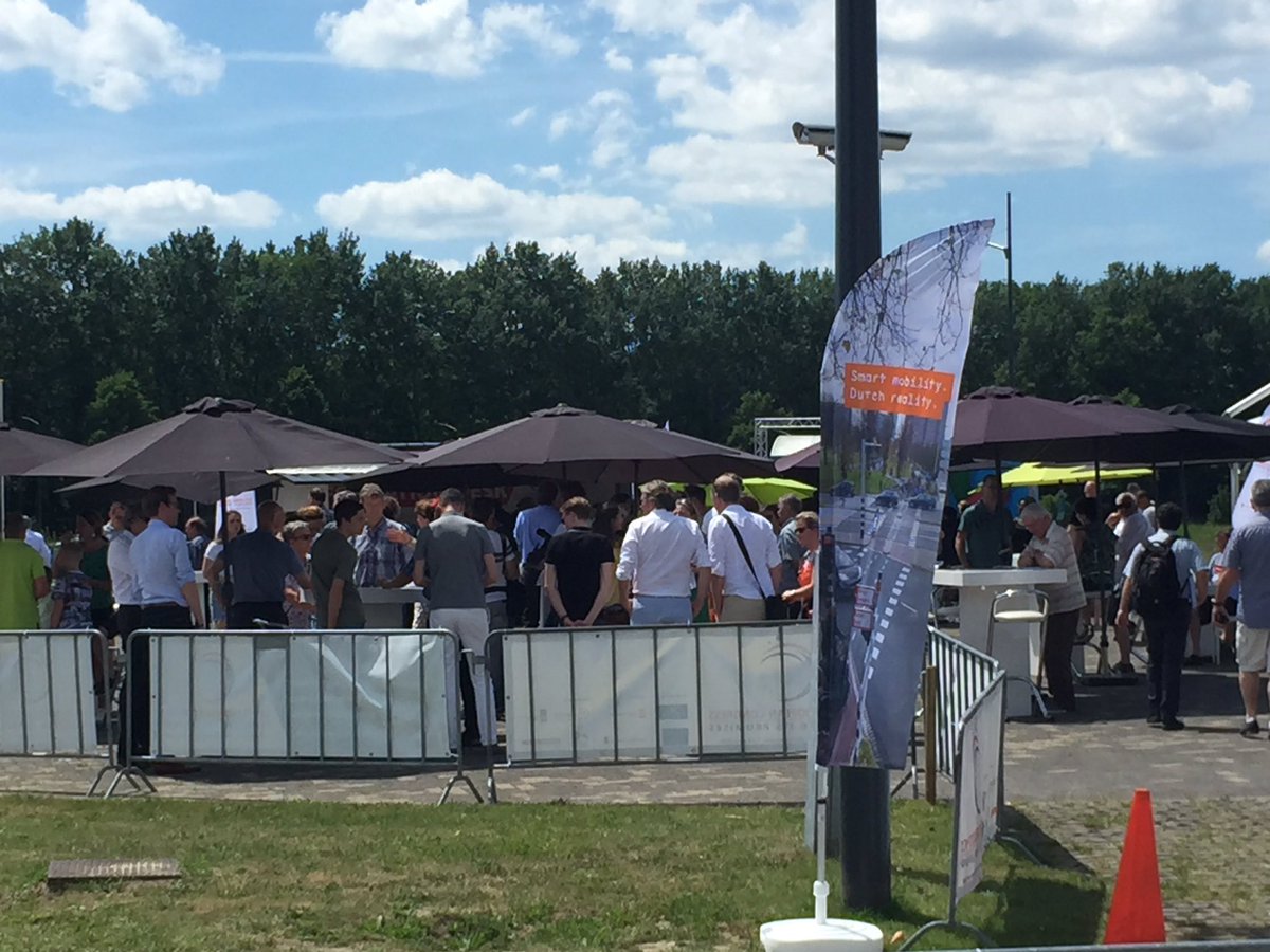 _Marije_'s tweet photo. We zijn begonnen! Het Mobifestival op de @AutoCampus_NLD #ITSNL2019 https://t.co/M07TdSLJtg